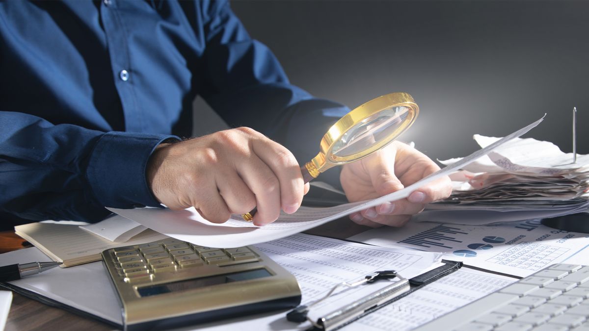 Consultoría legal para detectar riesgos antes de contratar