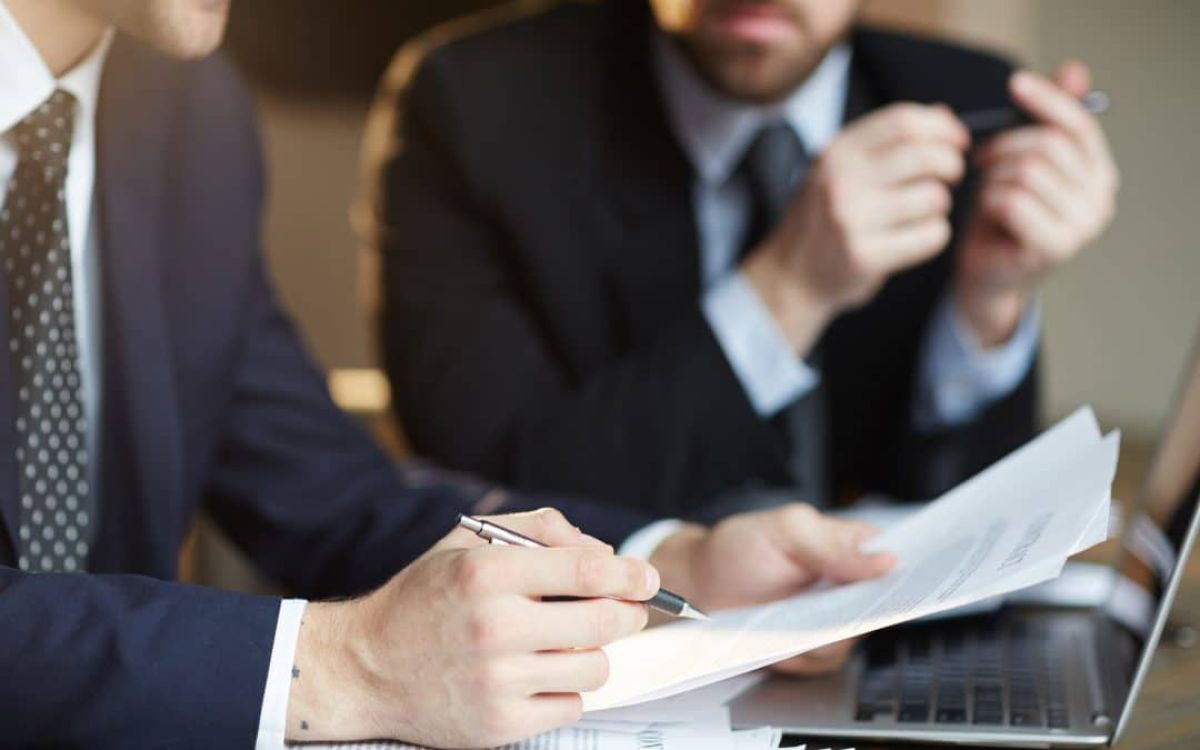 Servicio de reclamaciones y defensa legal extrajudicial